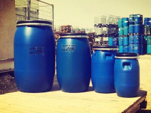 חביות פלסטיק חדשות